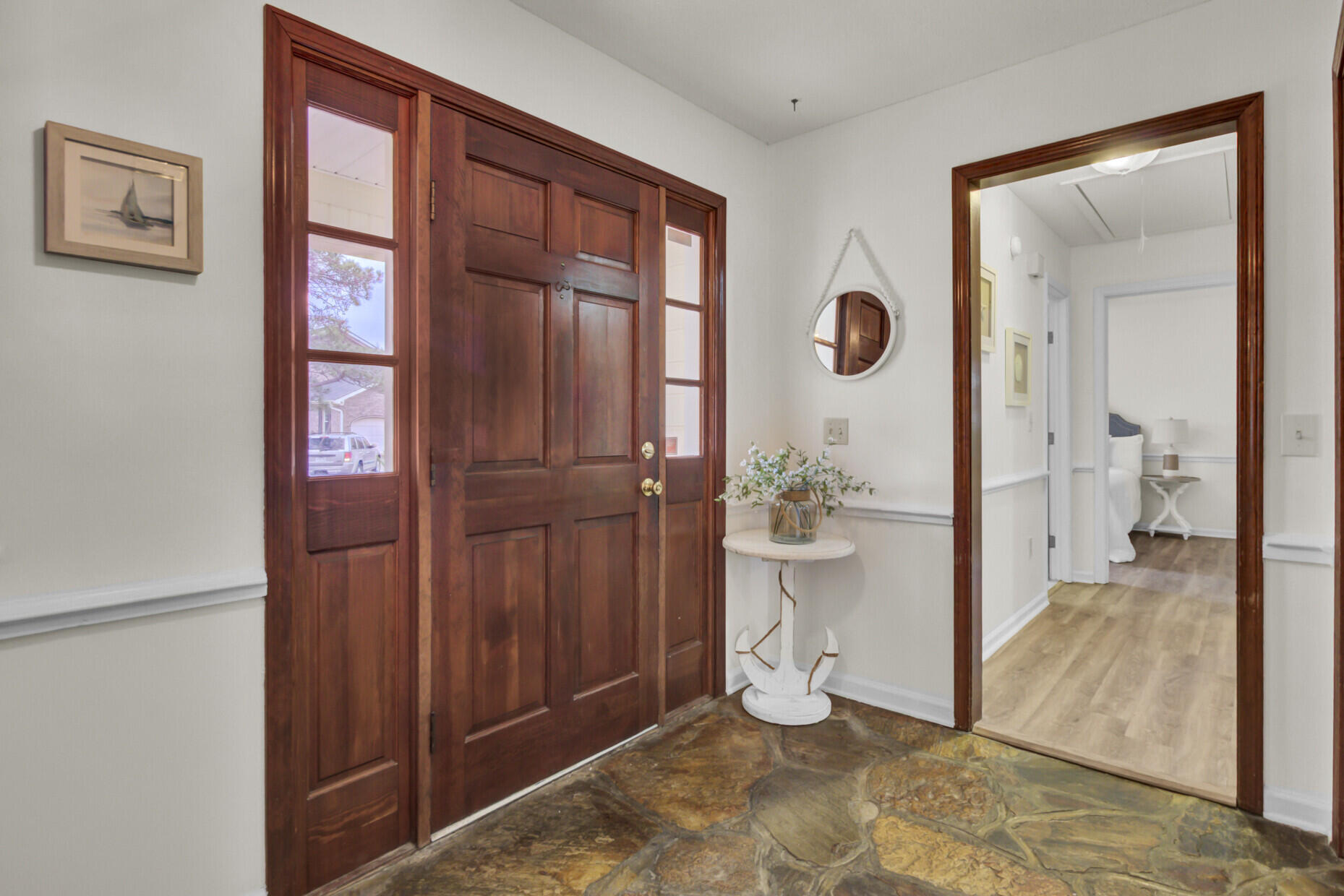 1983 Hepplewhite Street