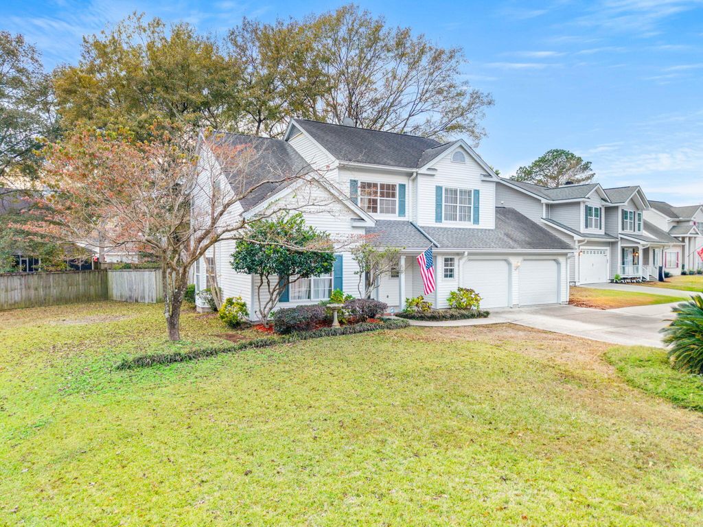 Photo of 101 Durrell Court, Goose Creek, SC 29445 (MLS # 25032590)