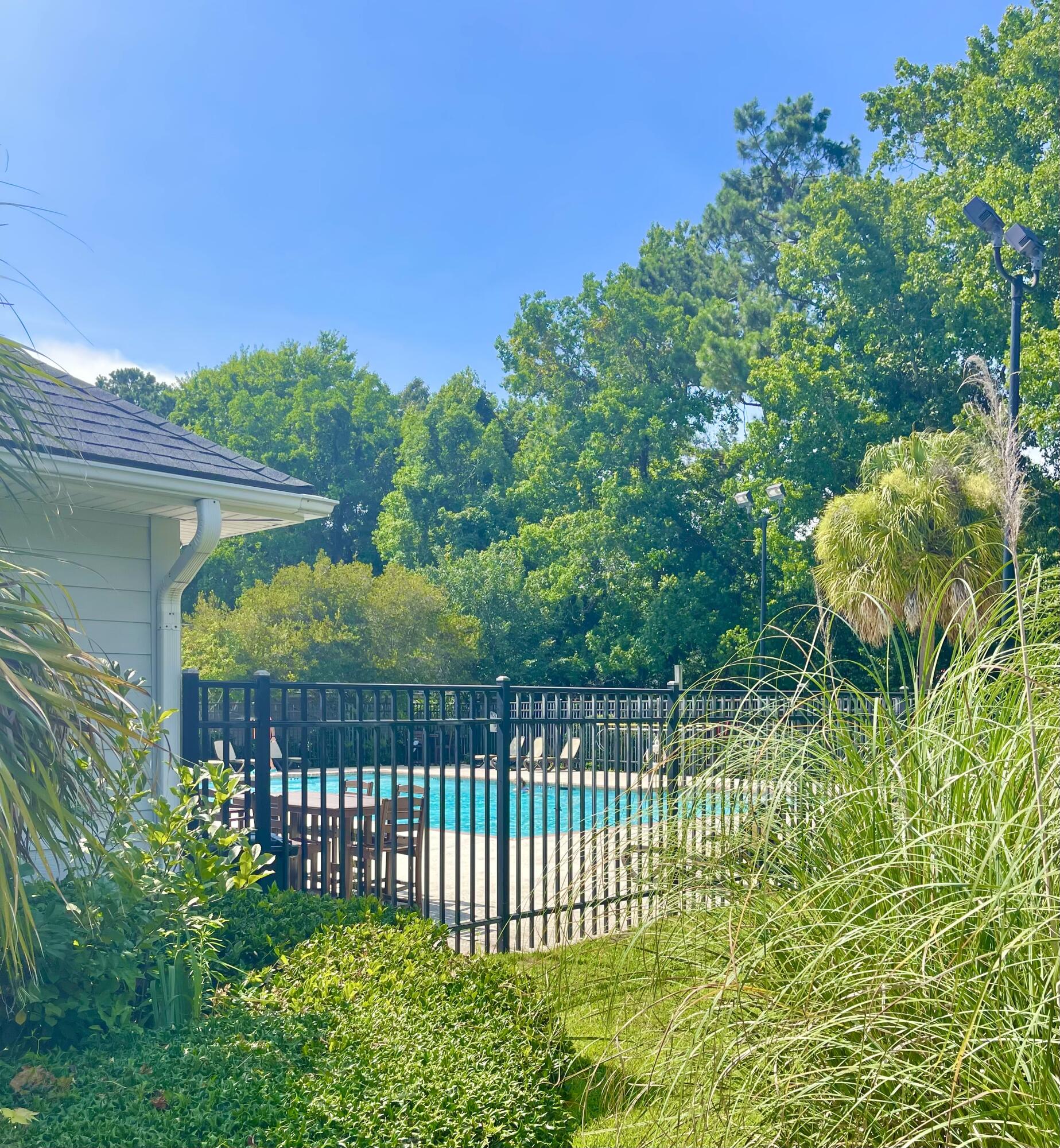 2494 Etiwan Avenue 3k