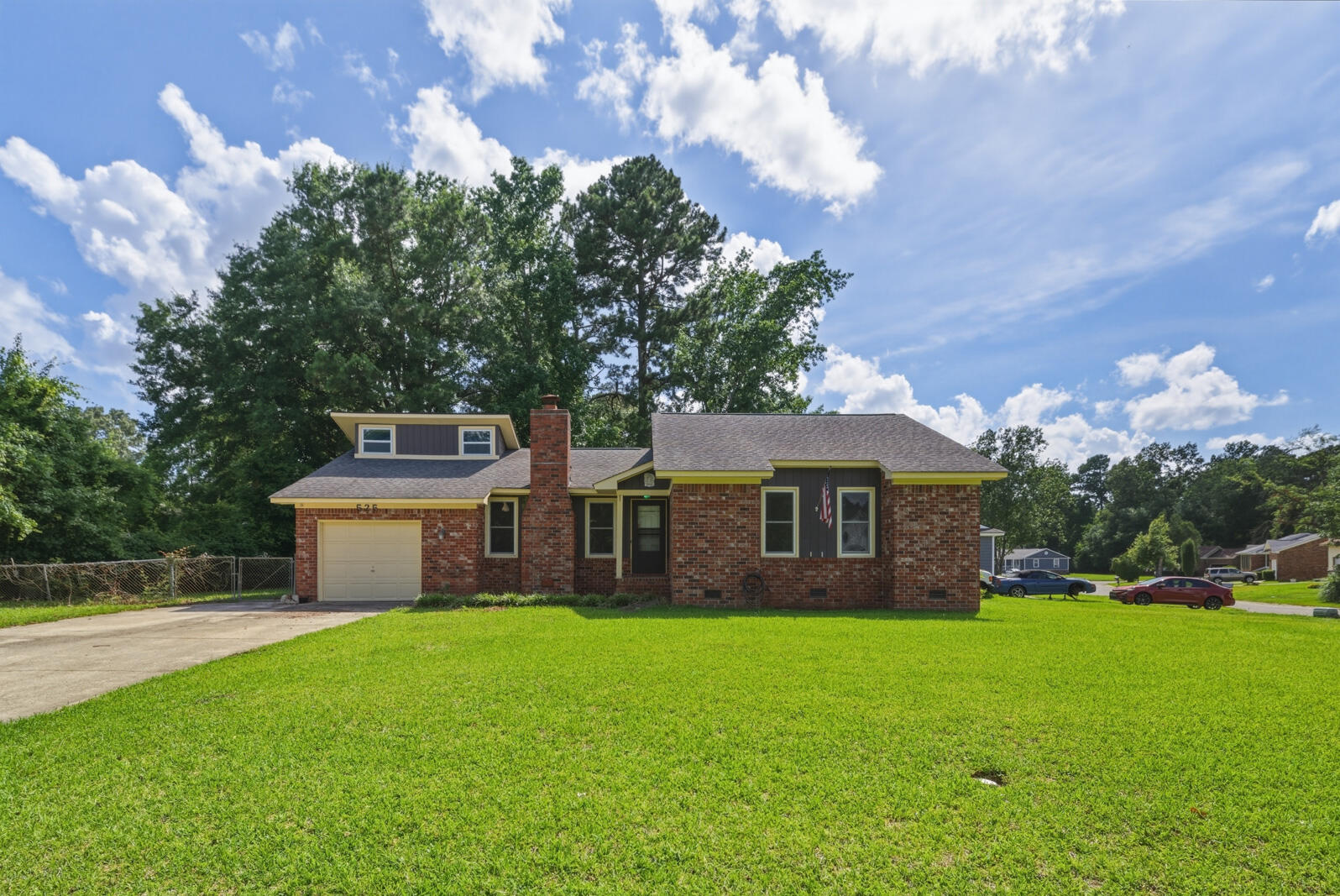 525 Savannah Road