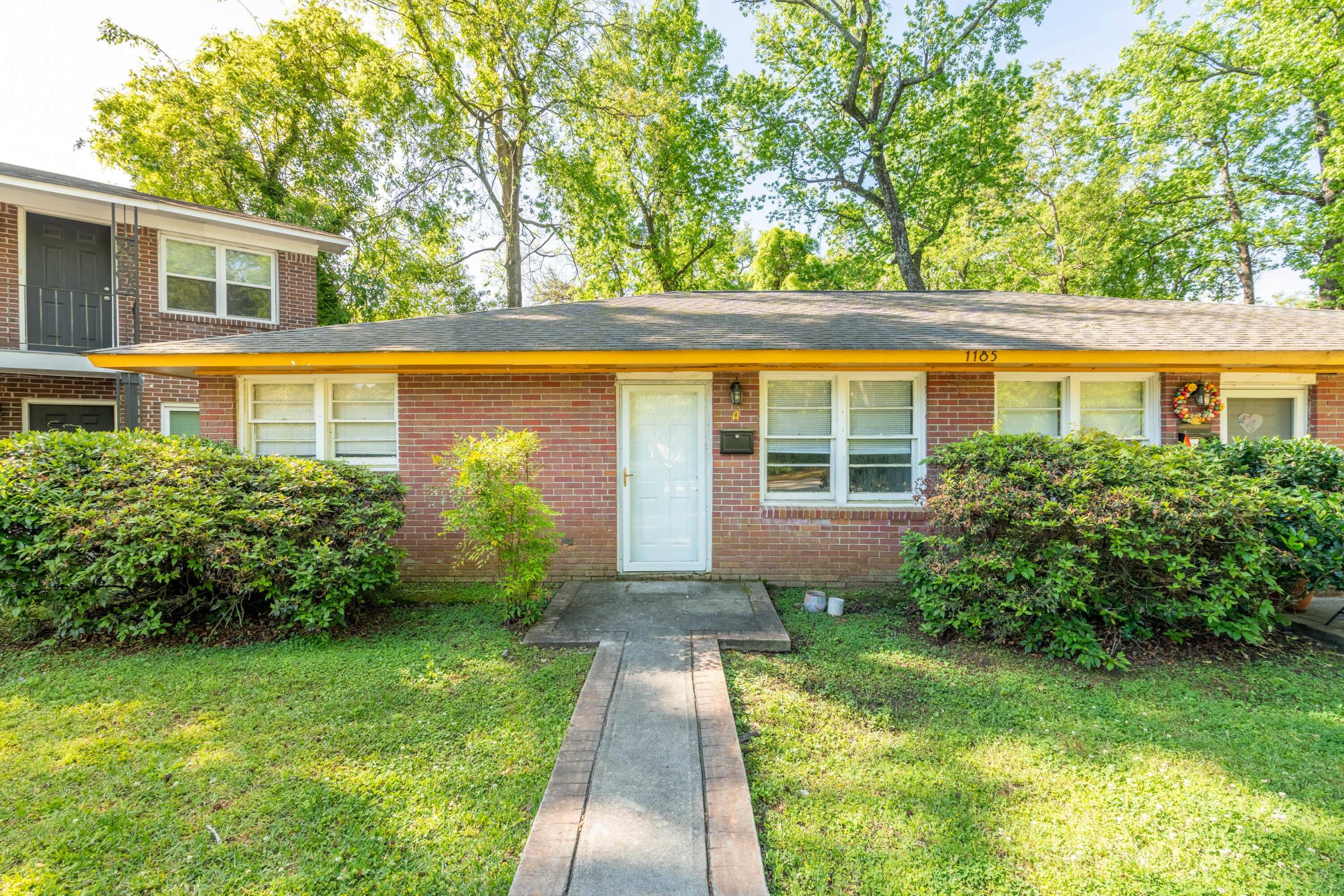 1181-1185 Marigold Street 1-6