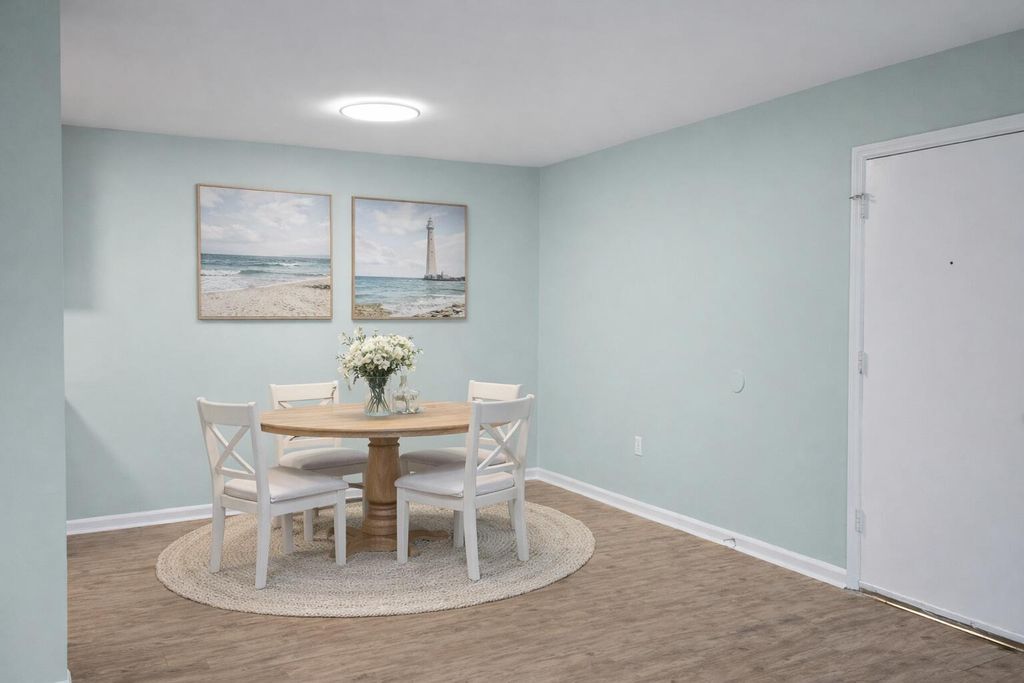 Photo of 1402 Camp Road #13b, Charleston, SC 29412 (MLS # 26010125)