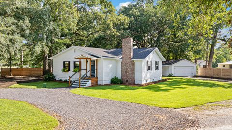 209 Bonneau Street Bonneau SC 29431