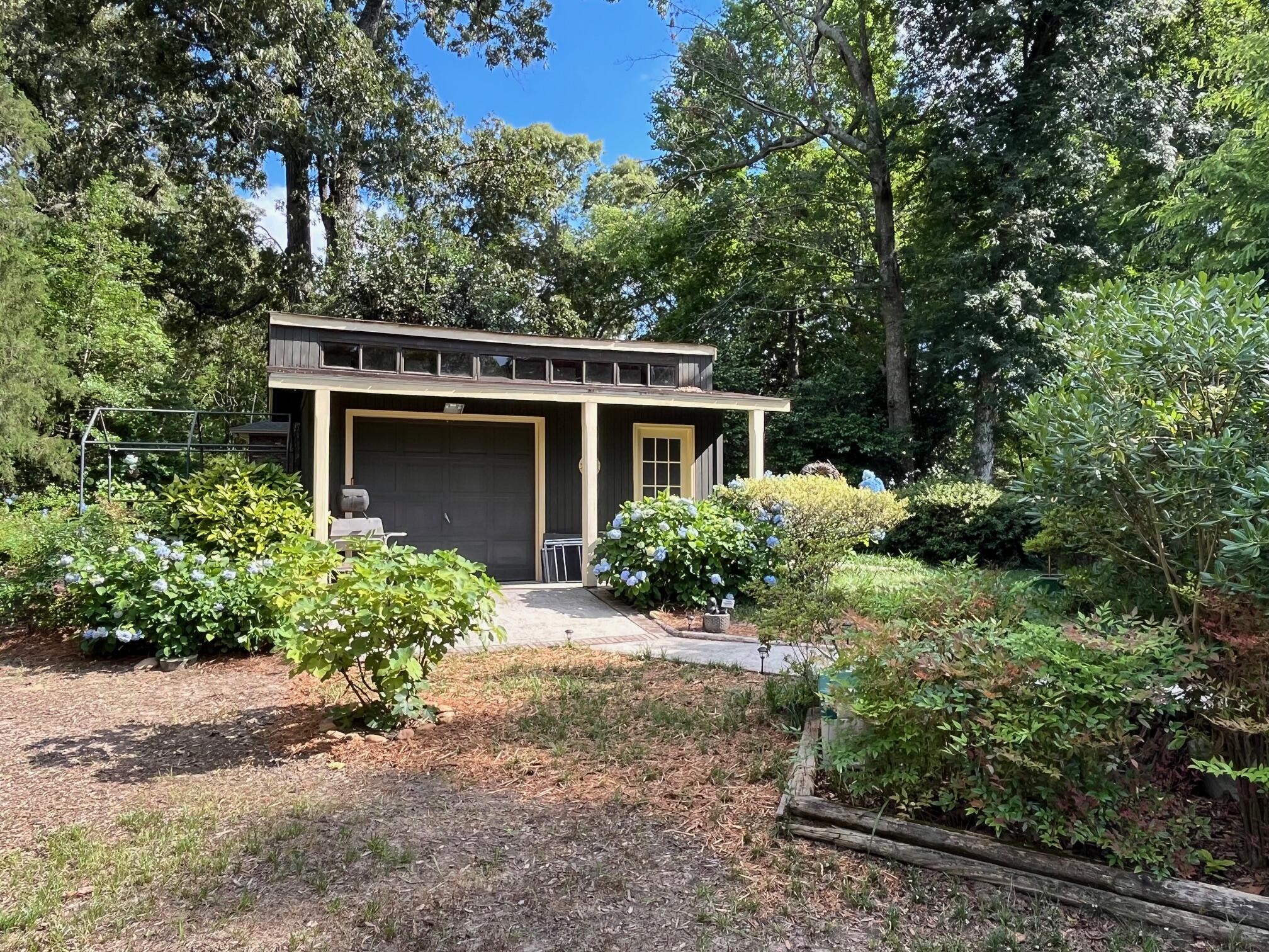 928 Spring Court