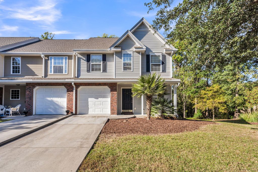 Photo of 201 Darcy Avenue, Goose Creek, SC 29445 (MLS # 25028584)