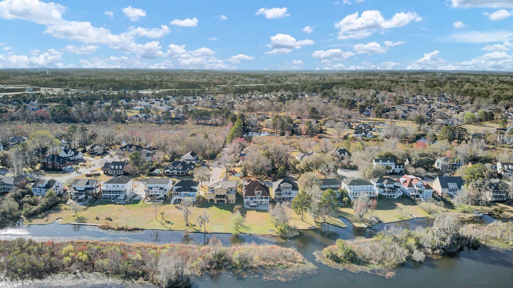 listing image 83