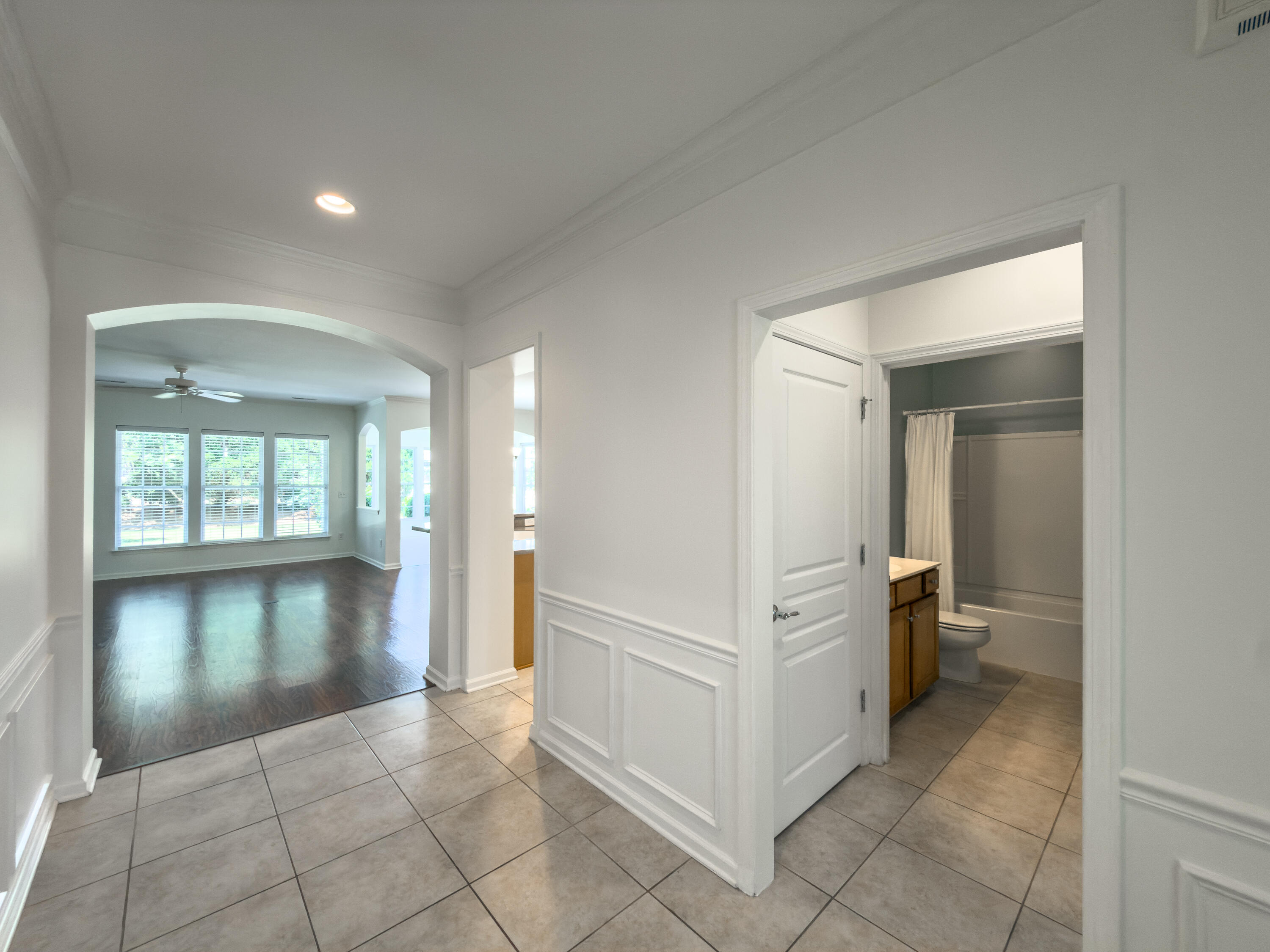 318 Oyster Bay Drive