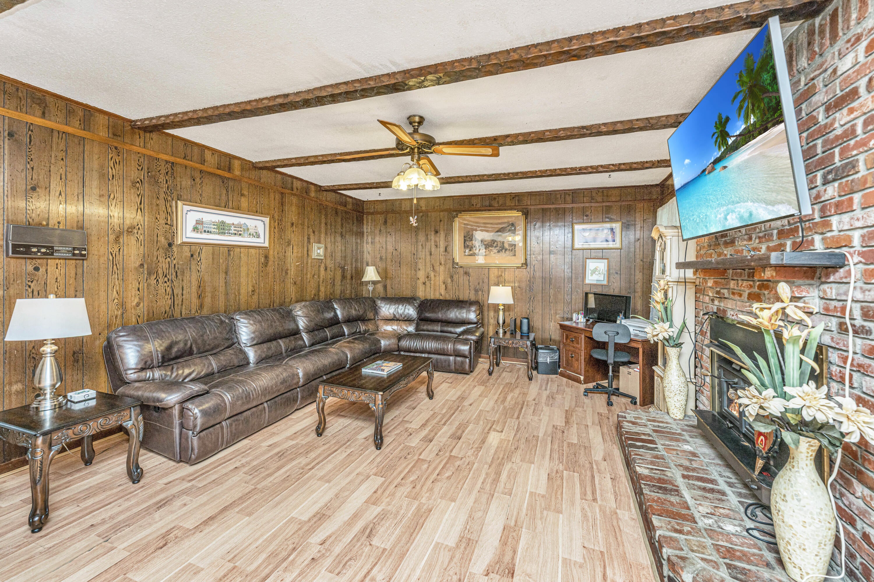 110 Two Wood Court