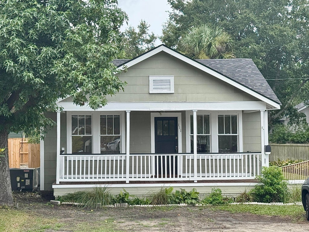 Photo of 111 Magnolia Road, Charleston, SC 29407 (MLS # 26022515)