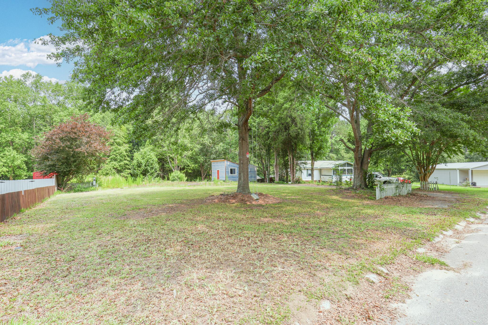 324 E Poplar Branch Drive