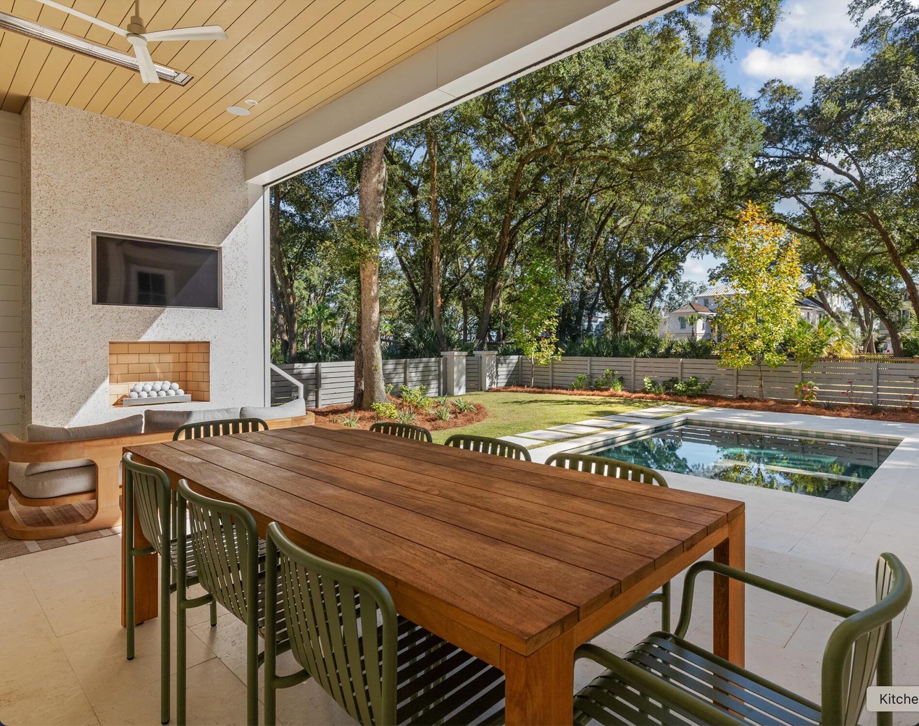 424 Wayfaring Point