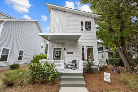 A home in North Charleston