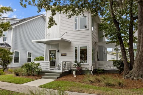 A home in North Charleston