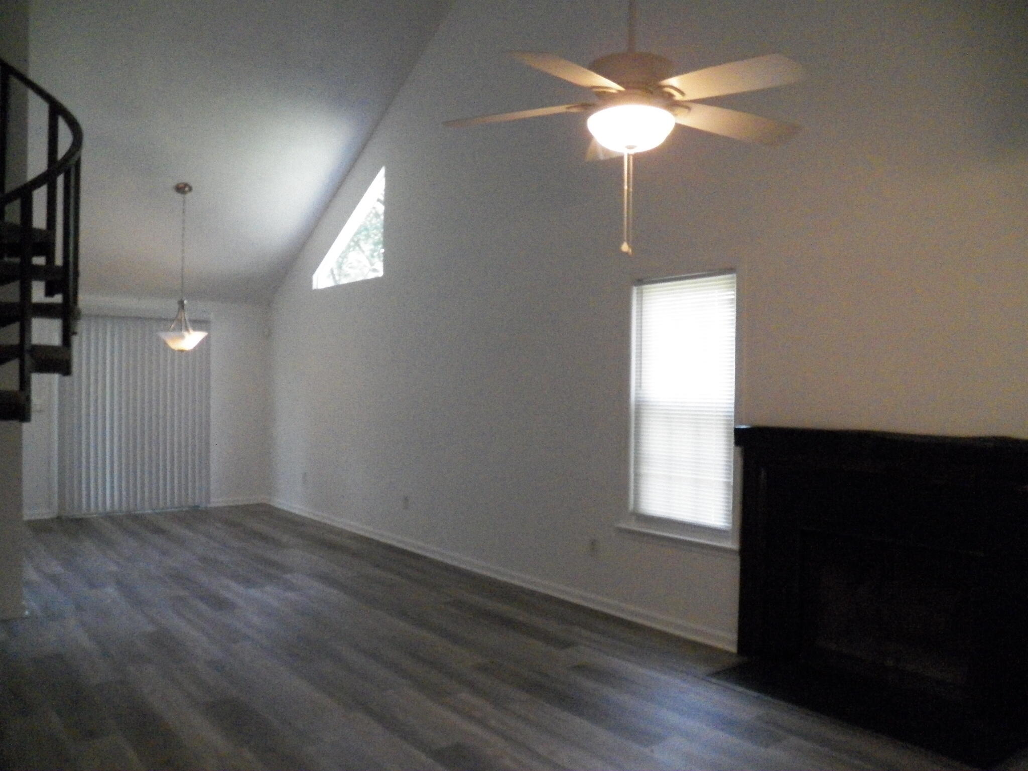 105 Commons Way