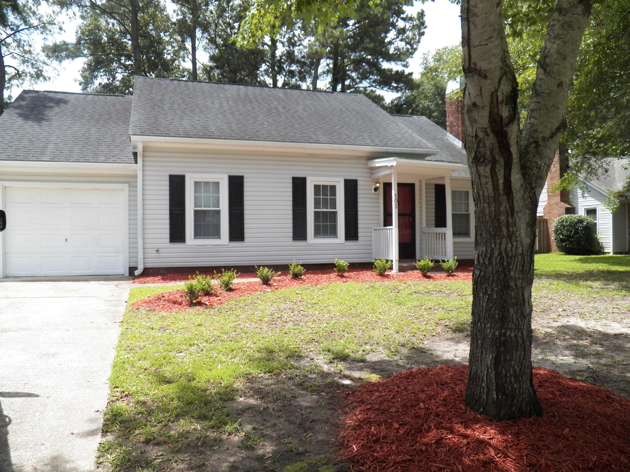 105 Commons Way