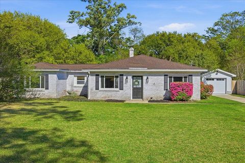 422 Geddes Avenue Charleston SC 29407