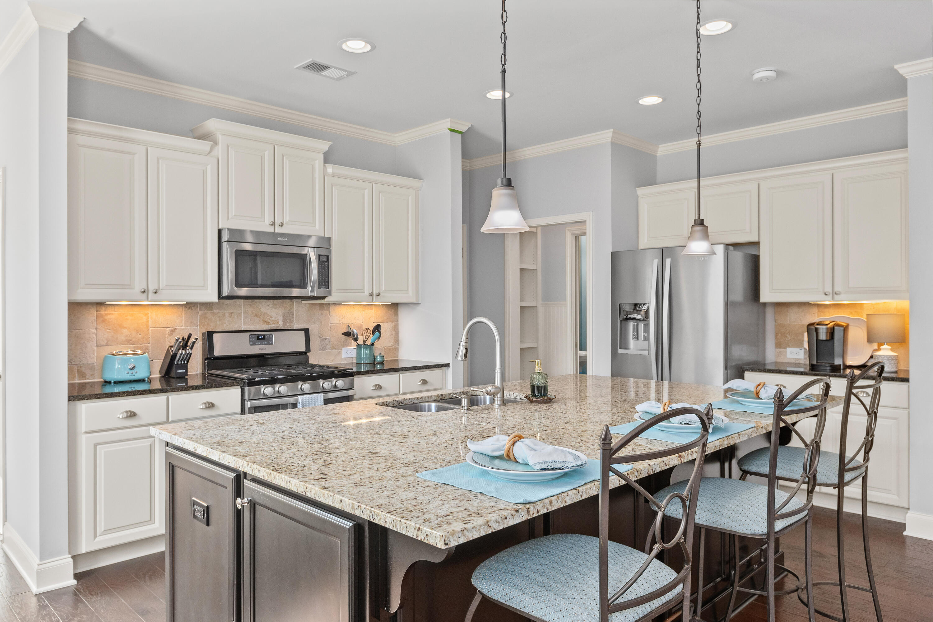 2574 Kings Gate Lane