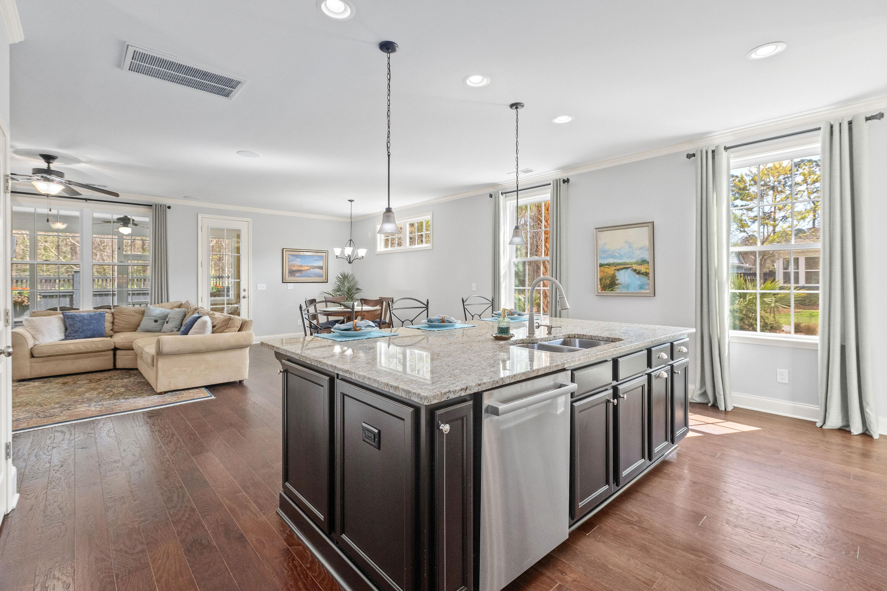 2574 Kings Gate Lane