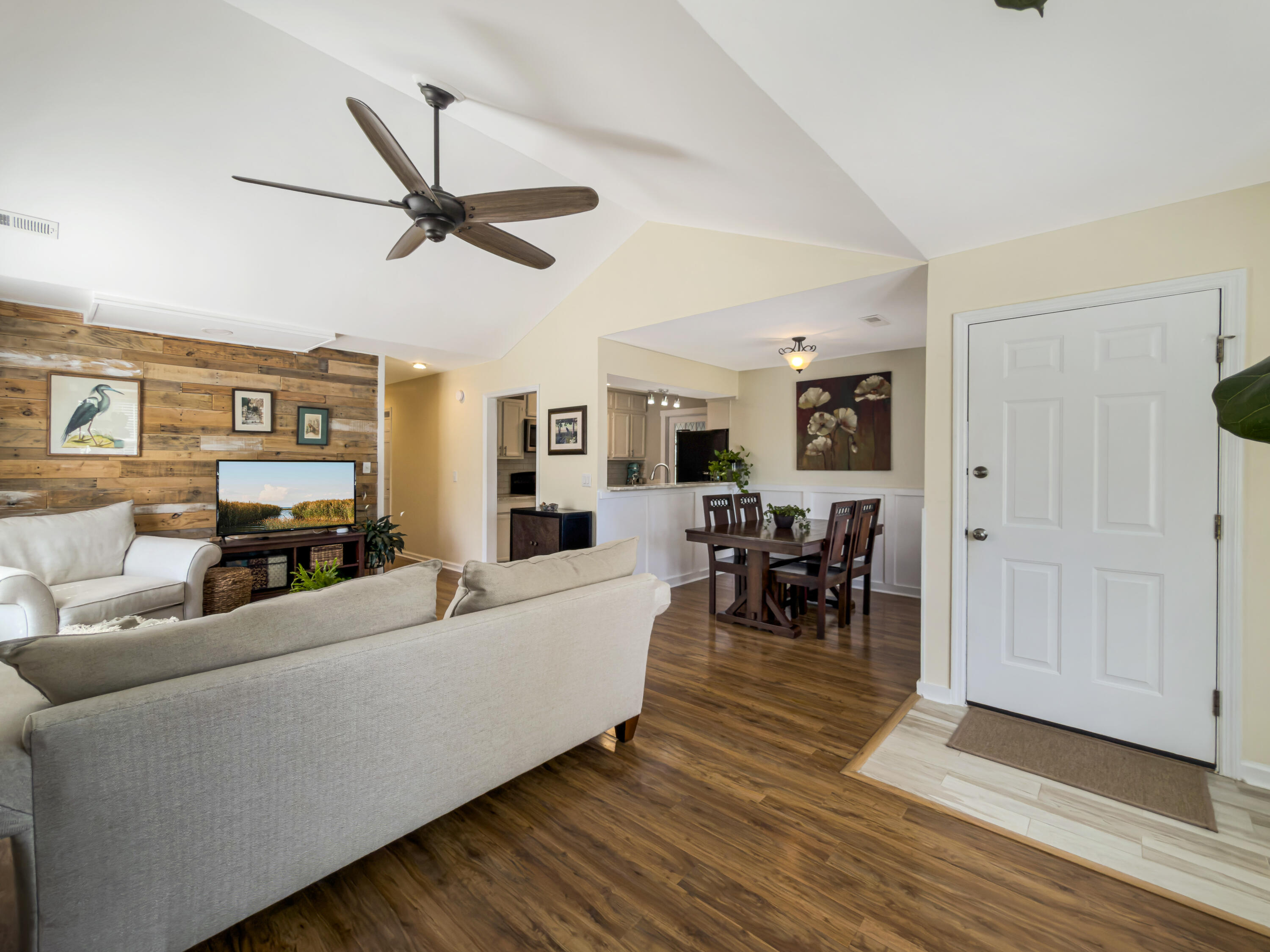 104 Jarett Road