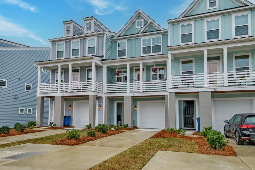 Photo of 413 Katies Scenic Court, Wando, SC 29492 (MLS # 25032141)