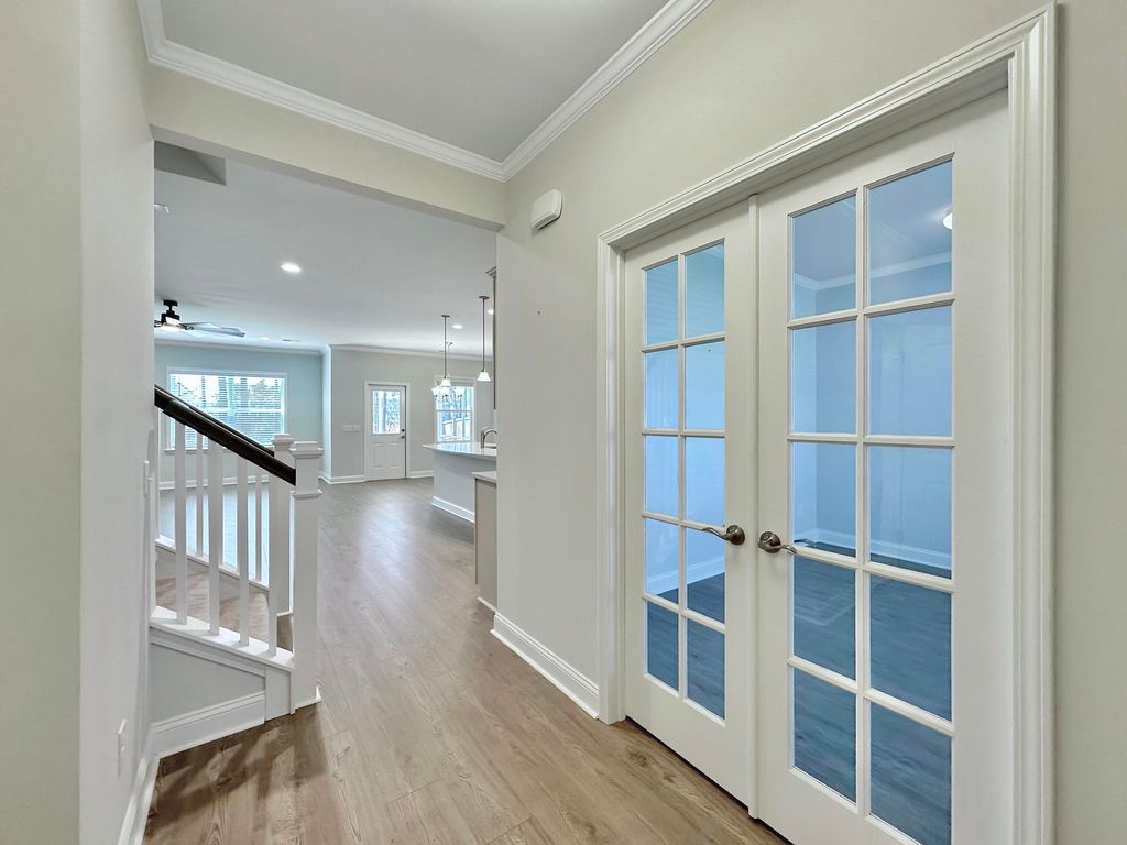 Photo of 229 Shadybrook Drive, Summerville, SC 29486 (MLS # 26013704)
