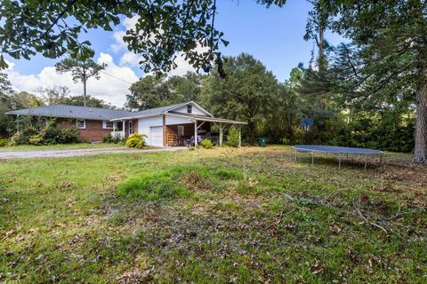 A home in Summerville