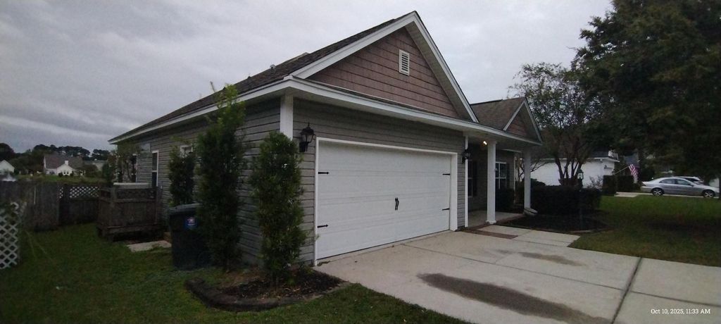 Photo of 212 Highwoods Plantation Avenue, Summerville, SC 29485 (MLS # 25027841)