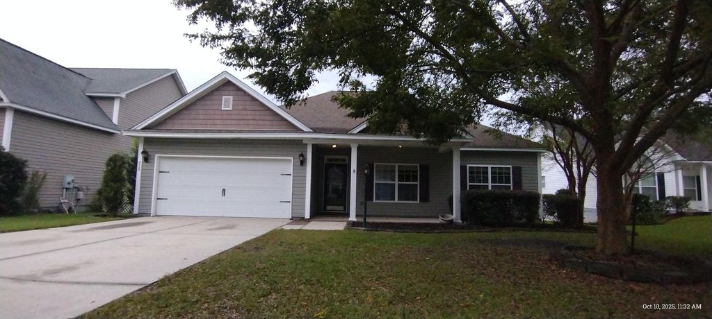 Photo of 212 Highwoods Plantation Avenue, Summerville, SC 29485 (MLS # 25027841)