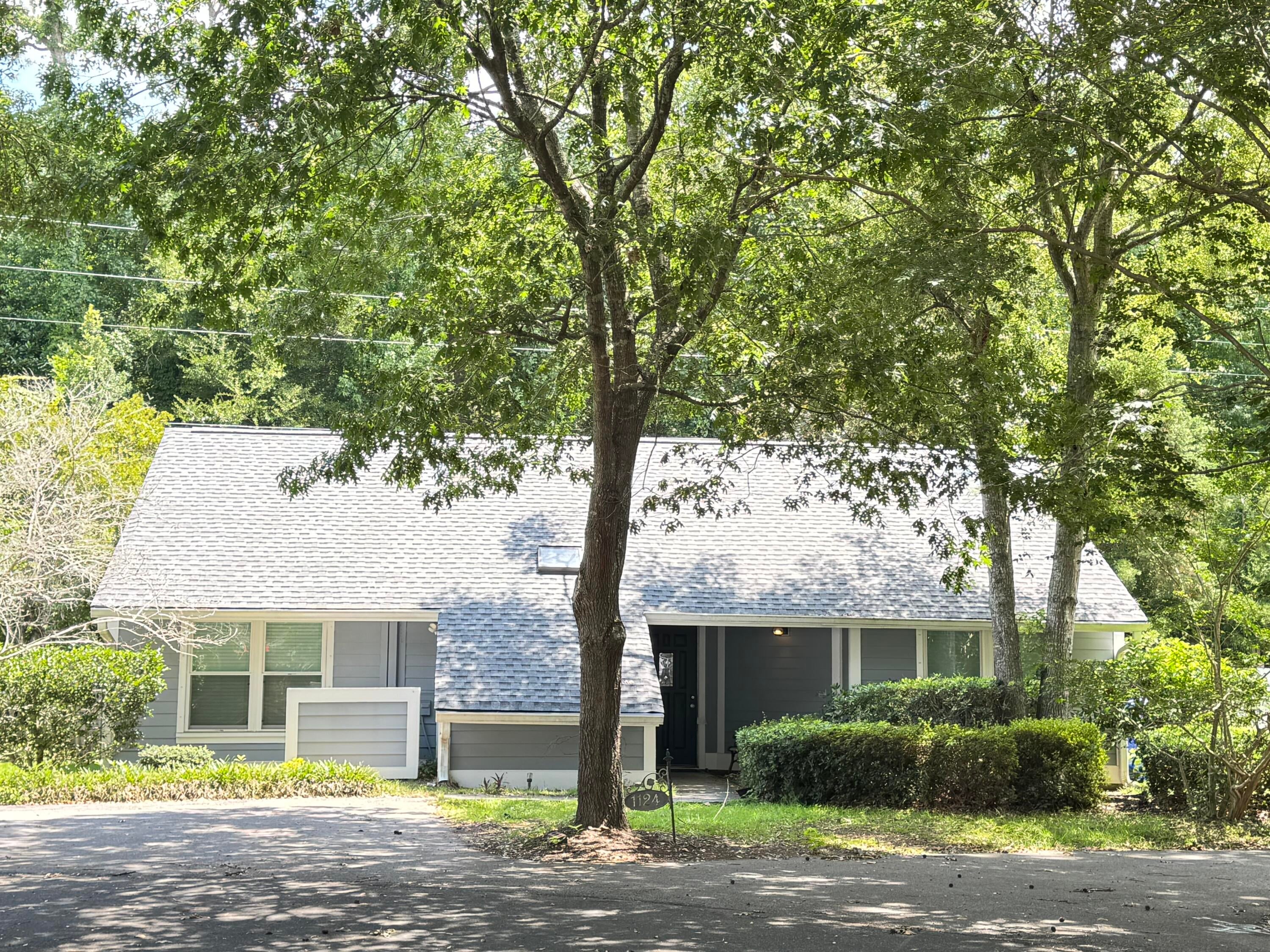 1124 Honeysuckle Court