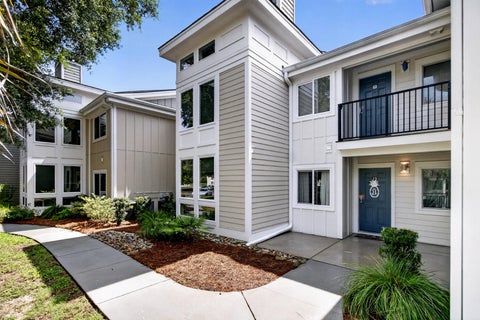 Photo of 271 Alexandra DR #Unit 5, Mount Pleasant, SC 29464 (MLS # 26021487)
