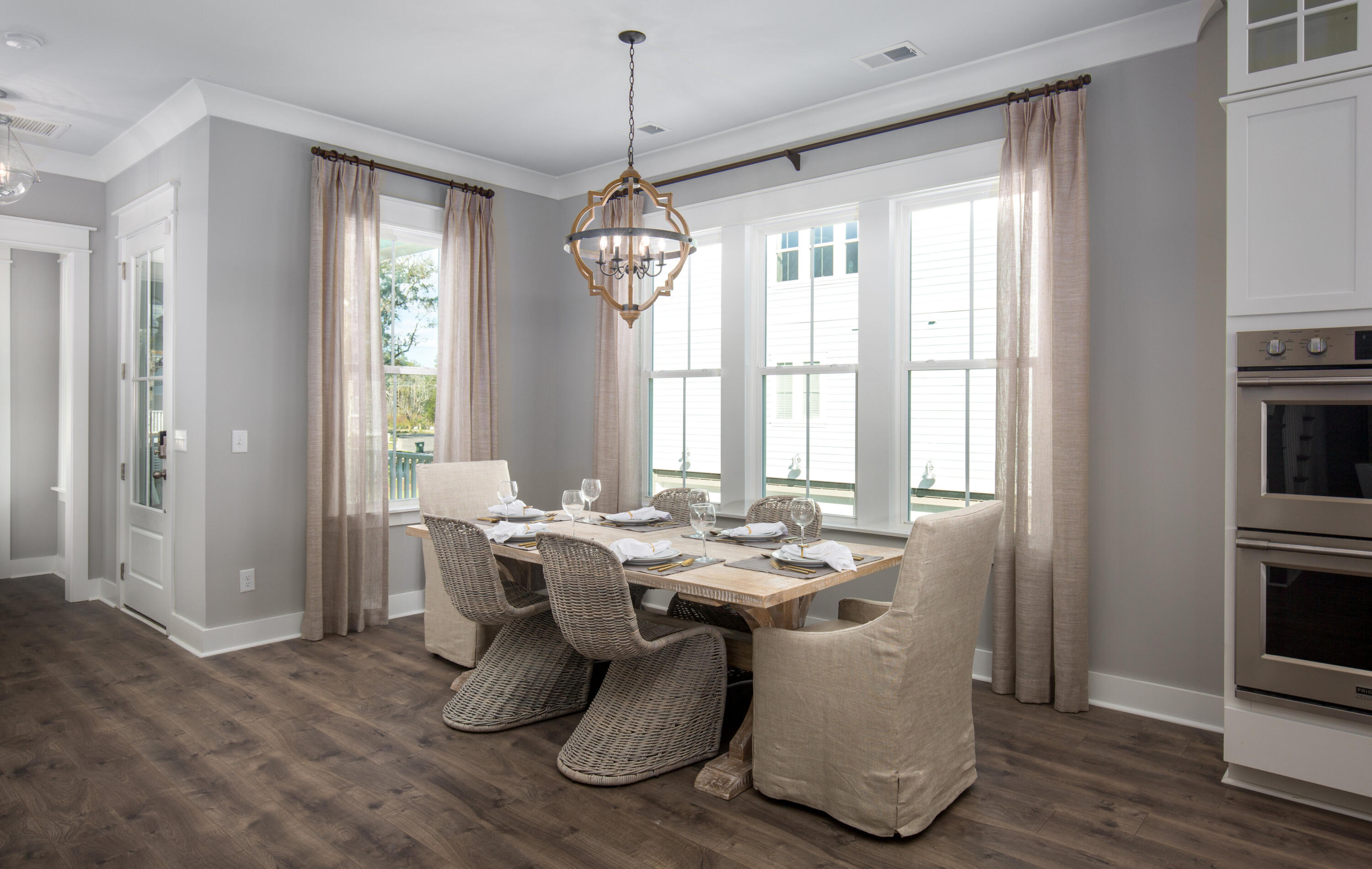 183 Threaded Fern Street