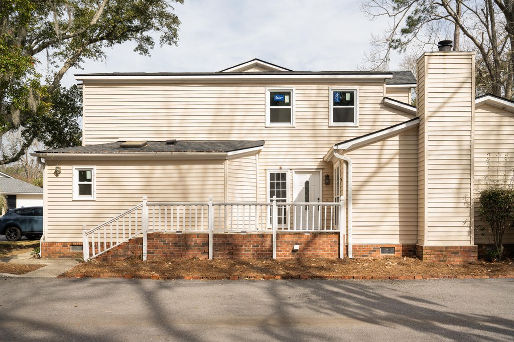 Photo of 975 Harbor Oaks Drive, Charleston, SC 29412 (MLS # 26004146)