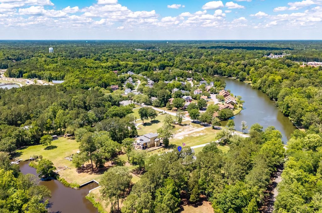 Photo of 975 Mayfield Street, Summerville, SC 29485 (MLS # 26013264)