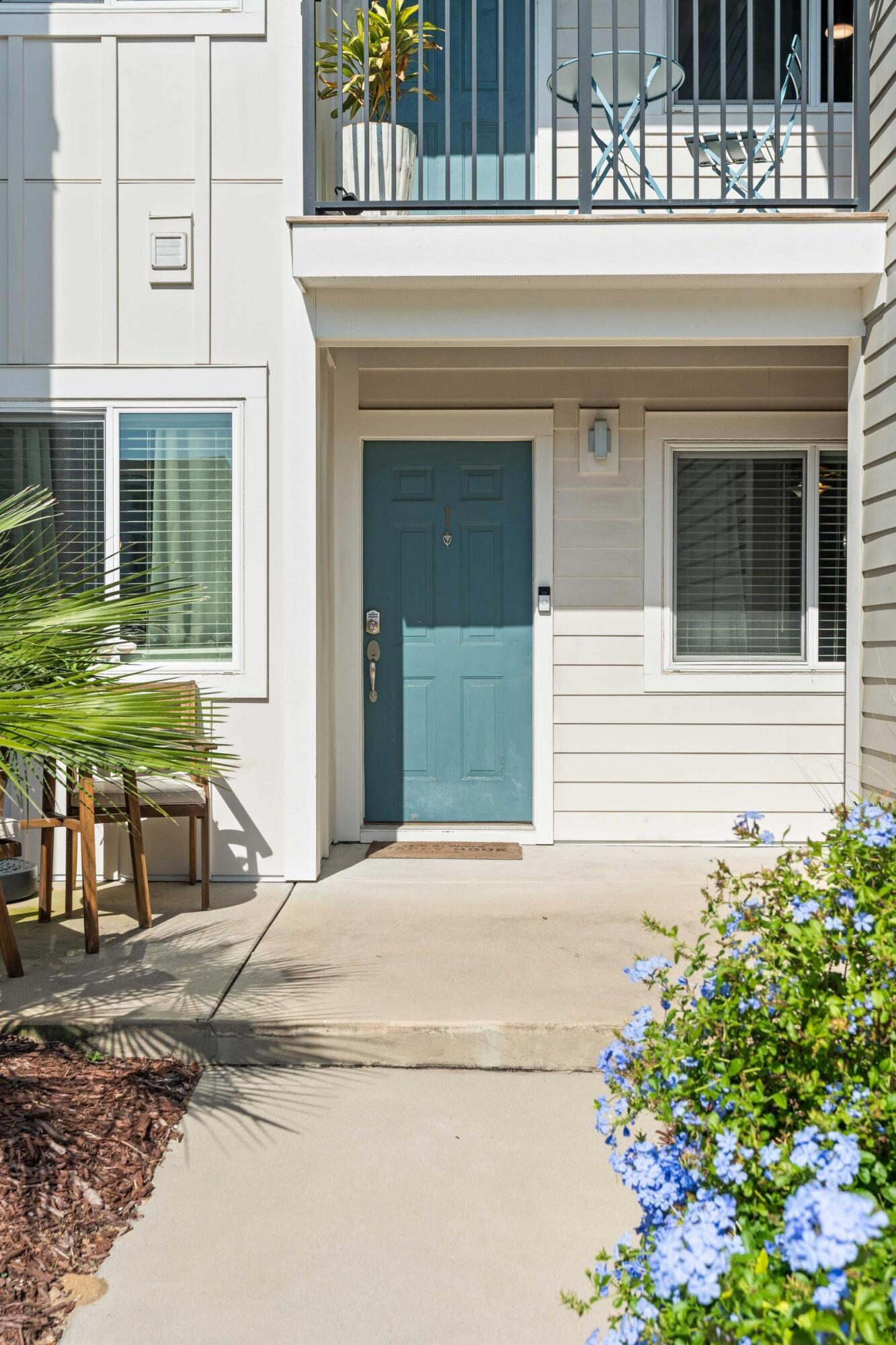 265 Alexandra Drive 1