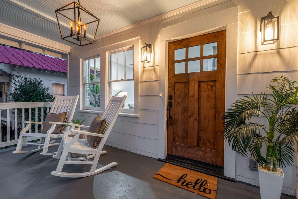 Photo of 5 Saint Margaret Street, Charleston, SC 29403 (MLS # 26005880)