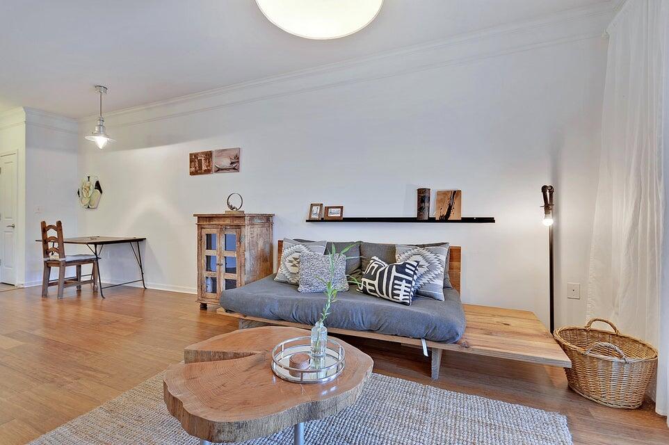 1755 Central Park Road 7206