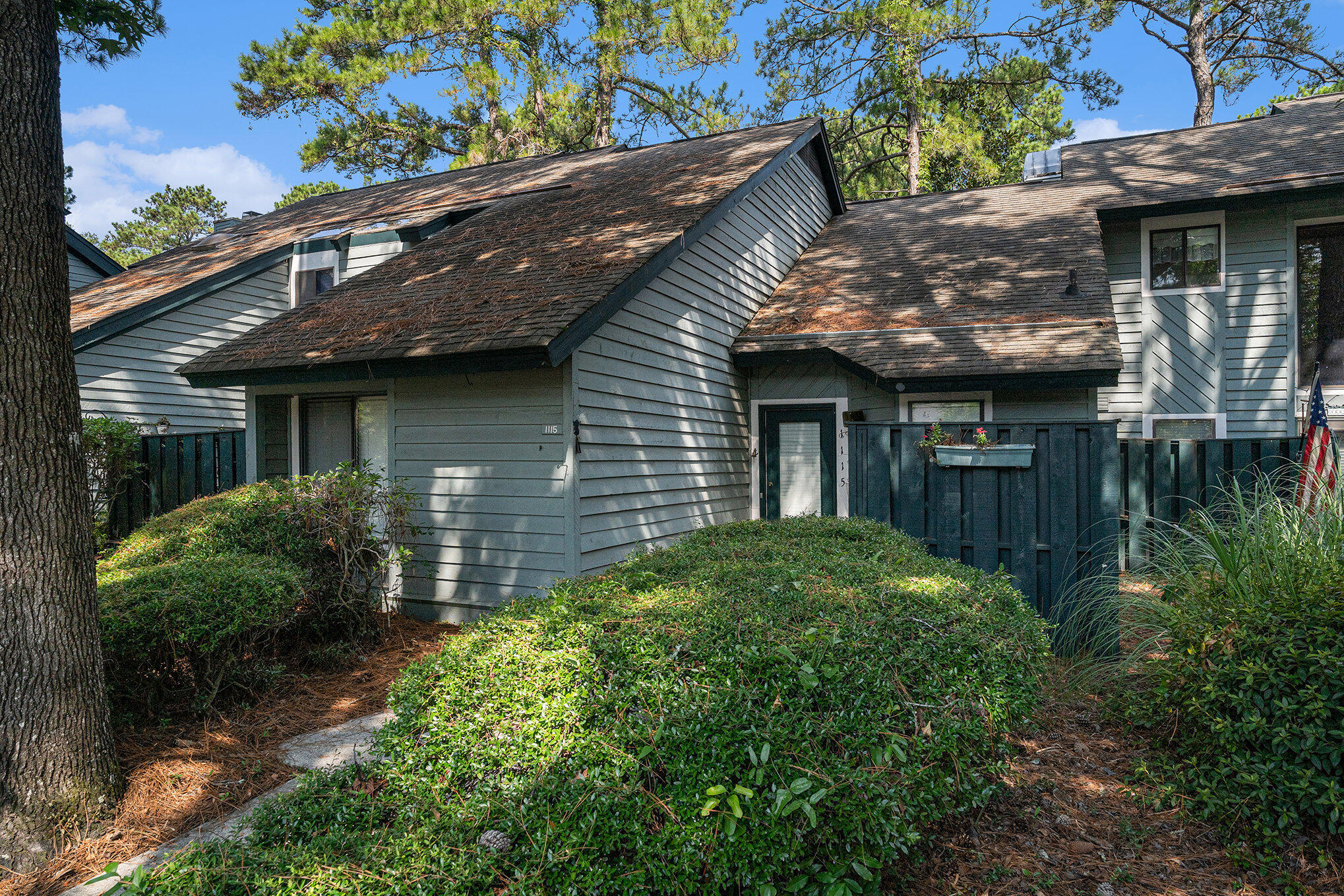 1115 Shadow Lake Circle