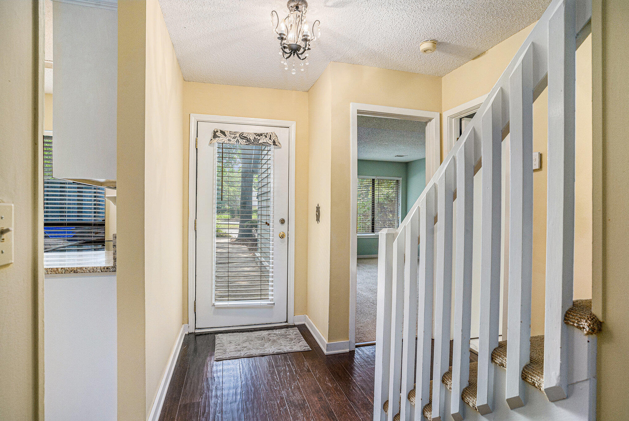 1115 Shadow Lake Circle