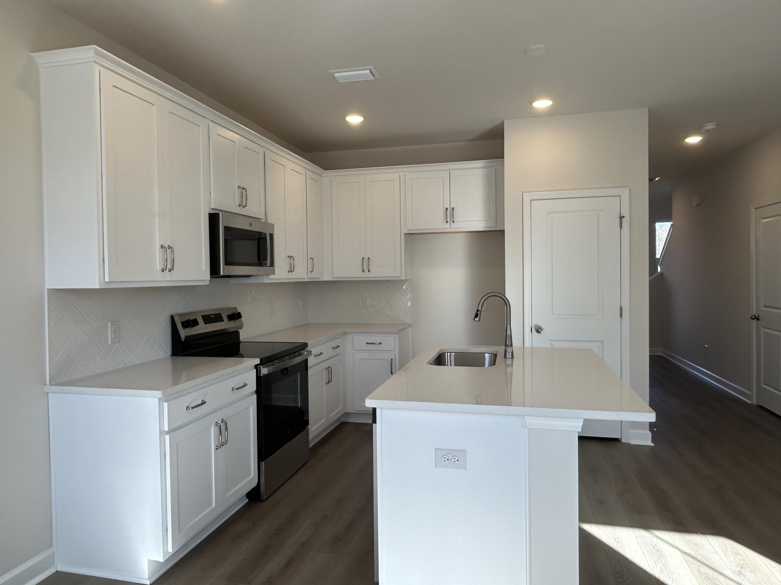 475 Martins Creek Boulevard