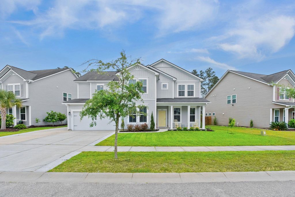 Photo of 205 Basket Grass Lane, Summerville, SC 29486 (MLS # 26012402)