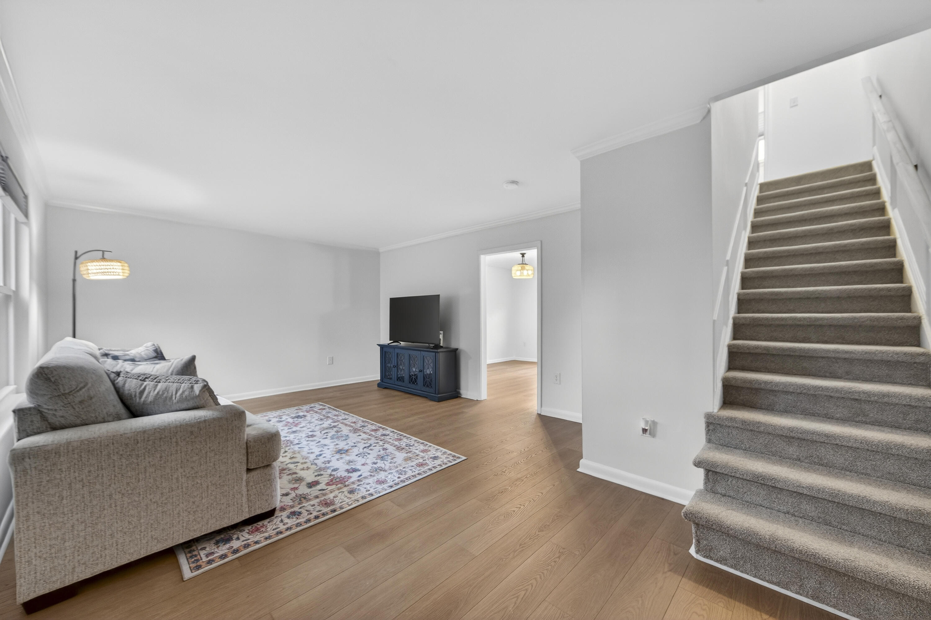 415 Parkdale Drive 8c