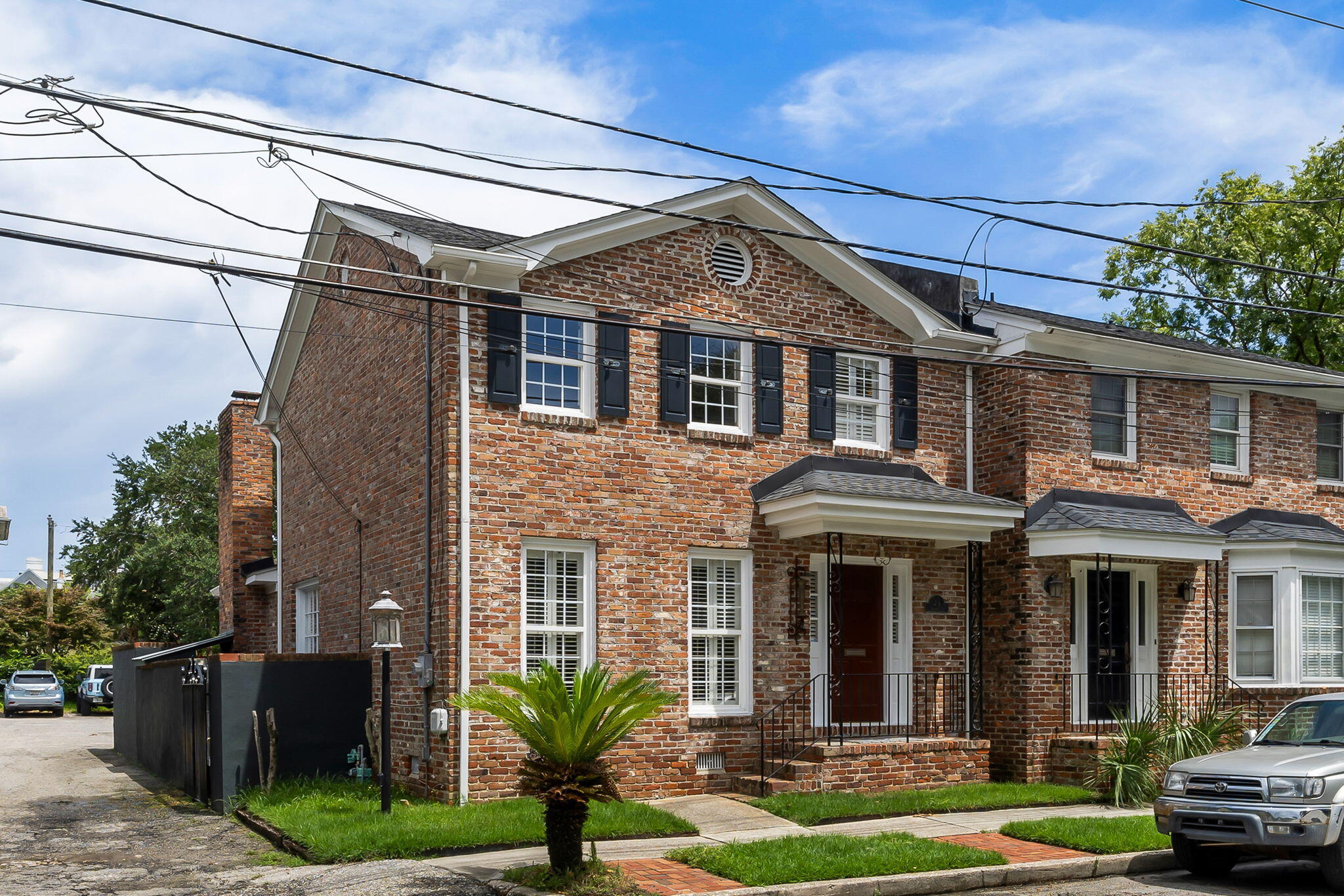 2 Gadsden Street B