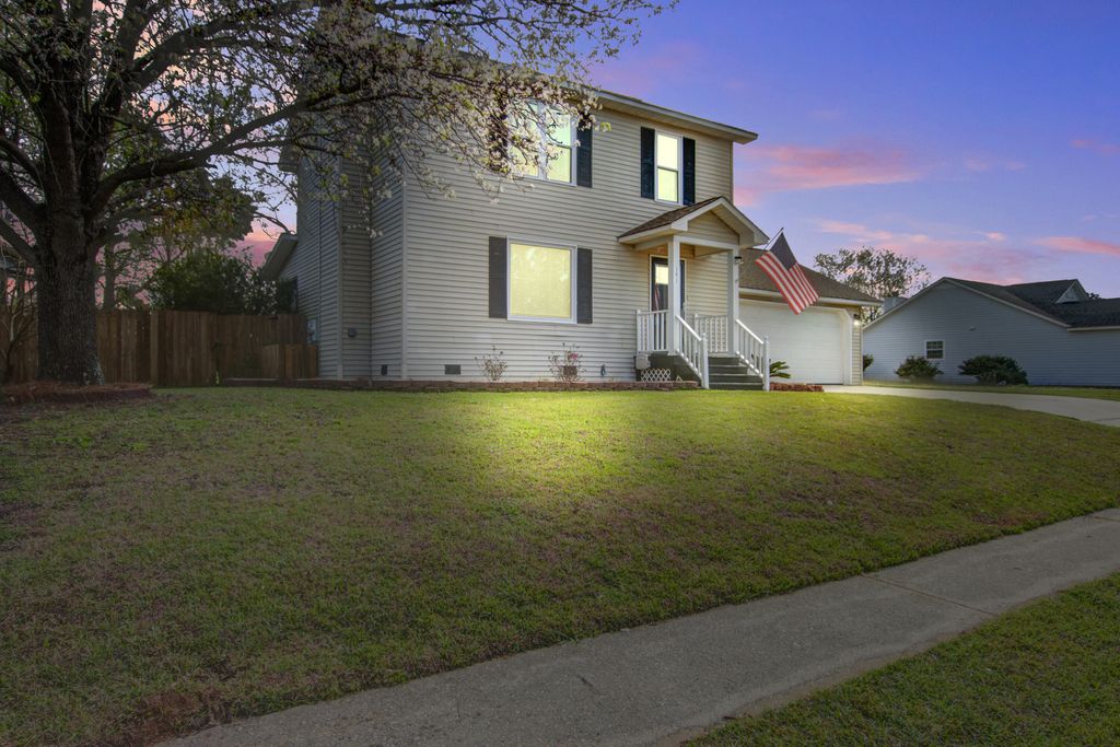 Photo of 141 Persimmon Circle, Goose Creek, SC 29445 (MLS # 26007573)