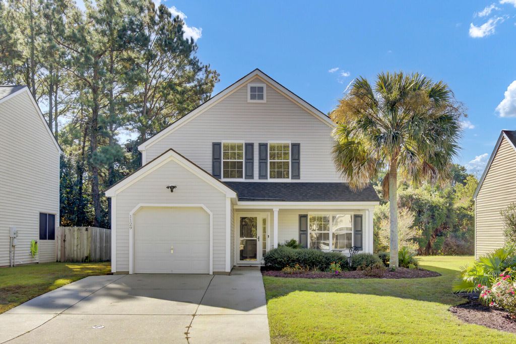 Photo of 1129 River Bay Lane, Charleston, SC 29492 (MLS # 25029608)