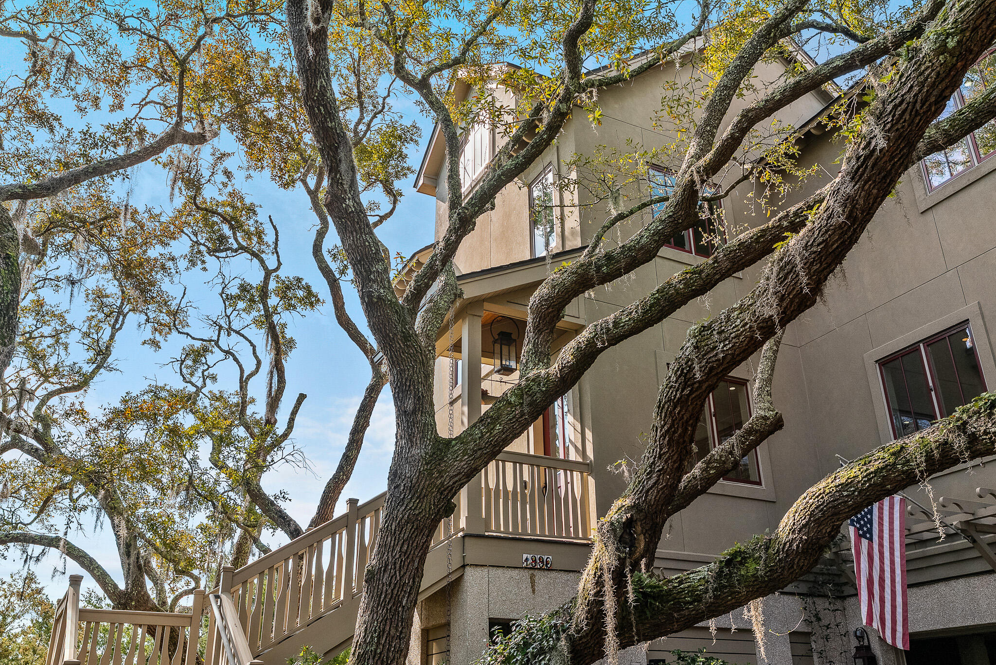 1990 Marsh Oak Lane A