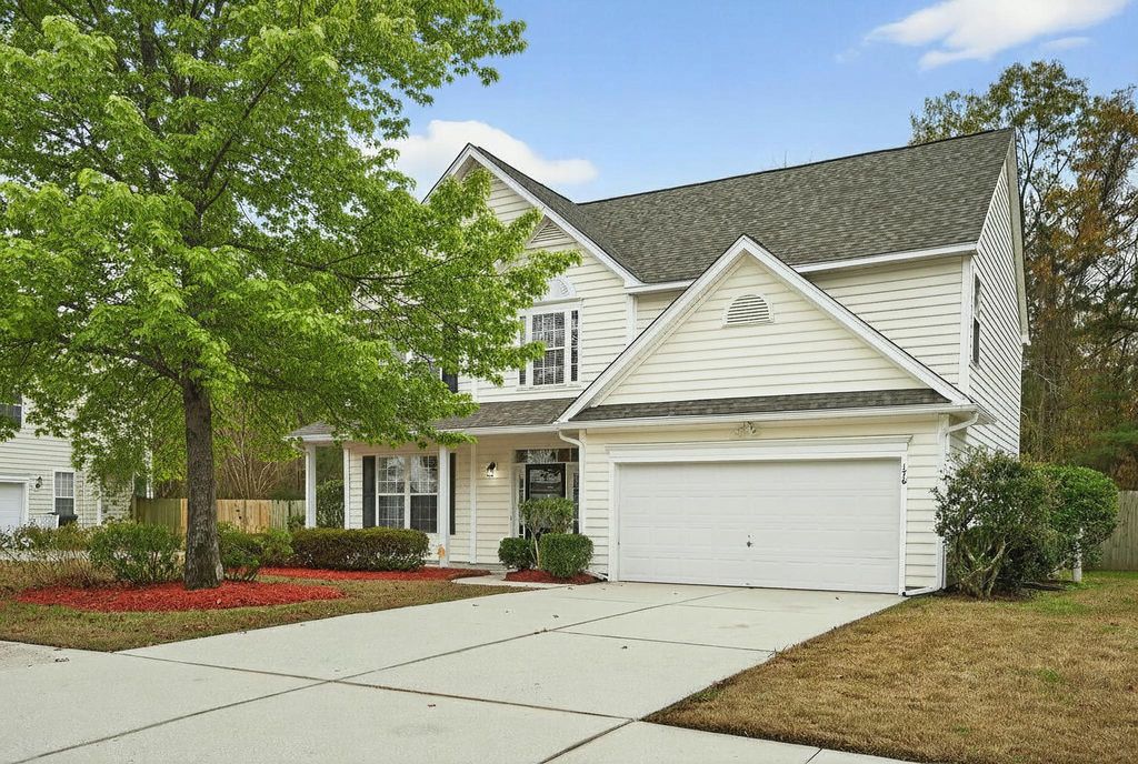 Photo of 176 Thousand Oaks Circle, Goose Creek, SC 29445 (MLS # 26013073)