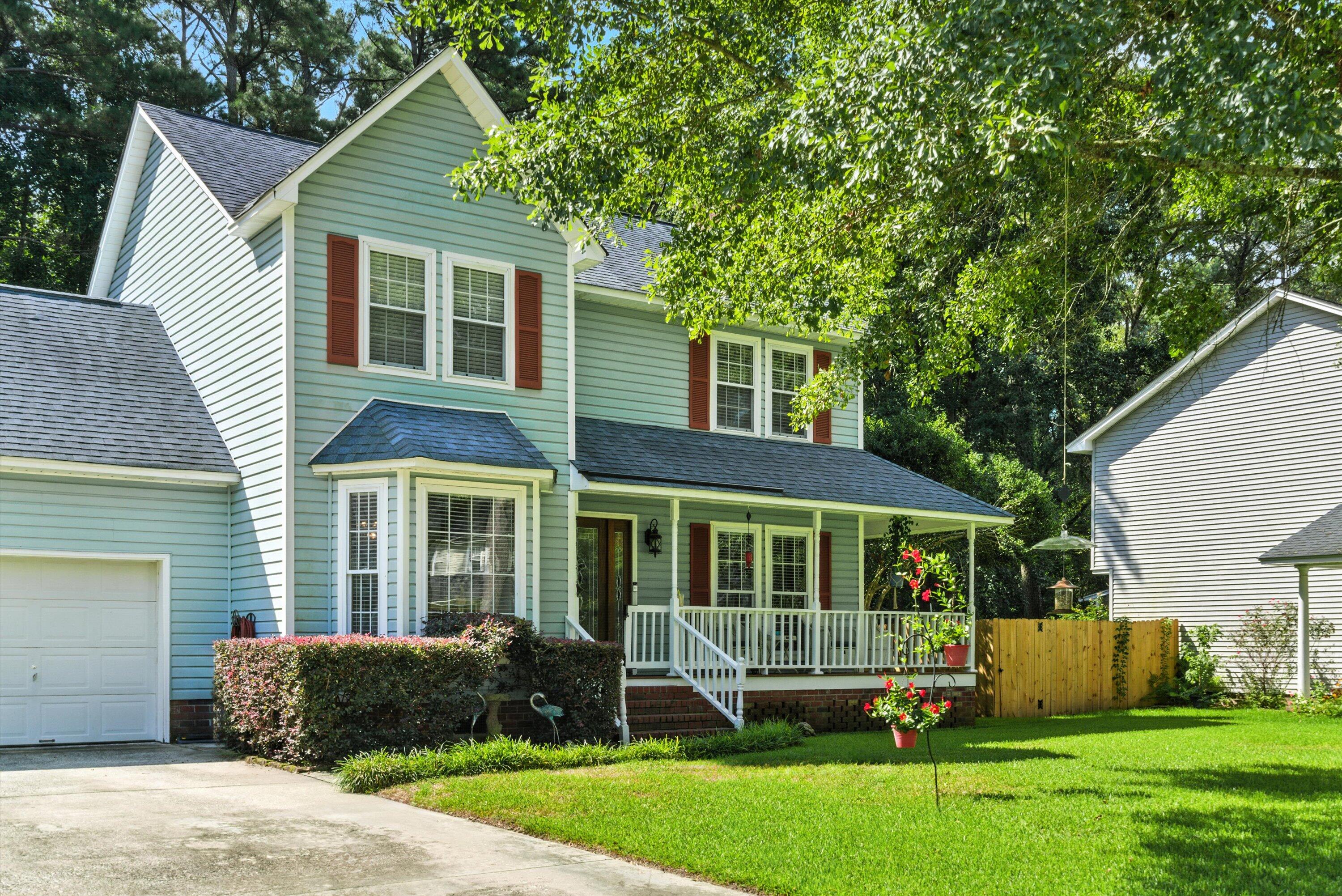 216 Trestlewood Drive