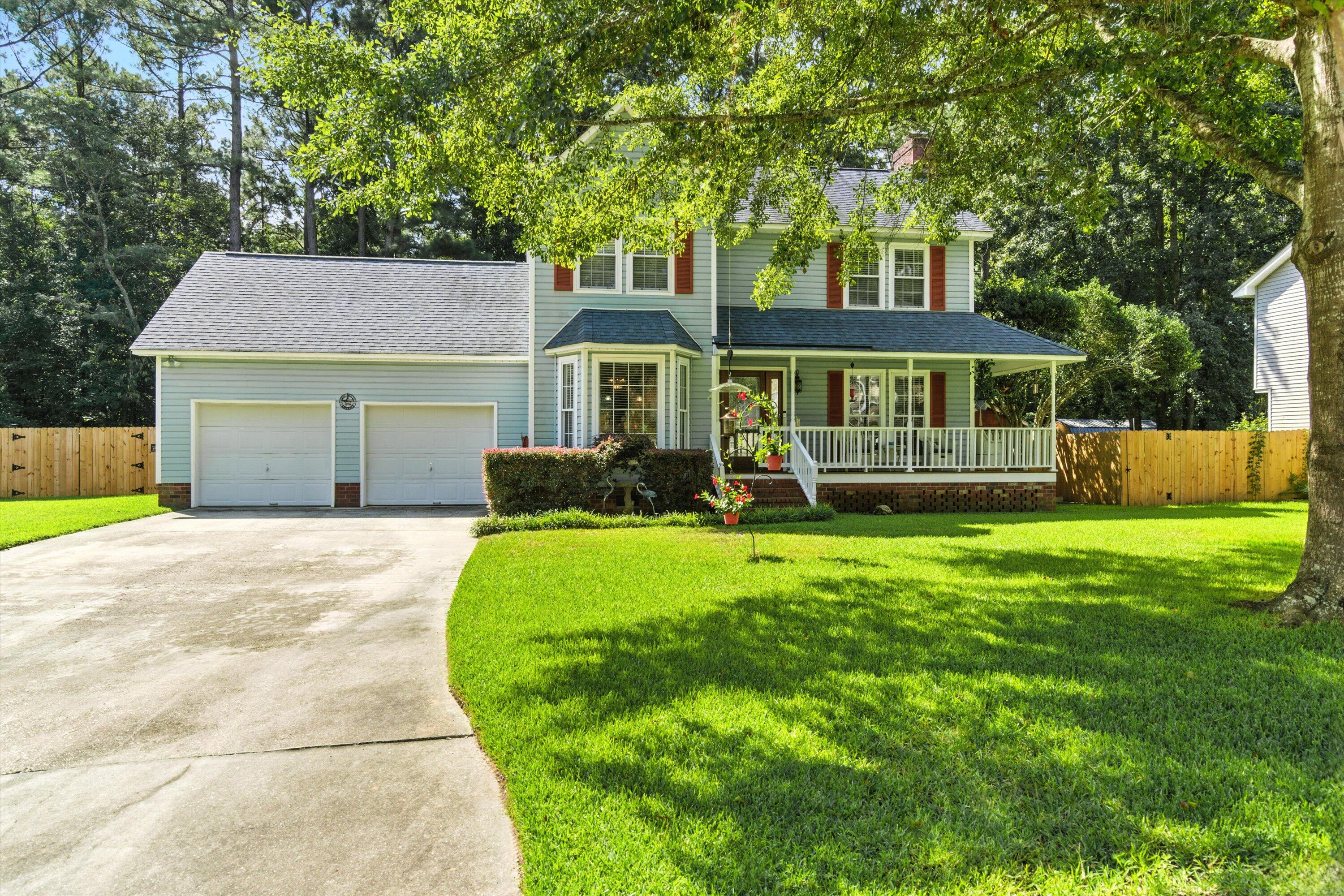 216 Trestlewood Drive