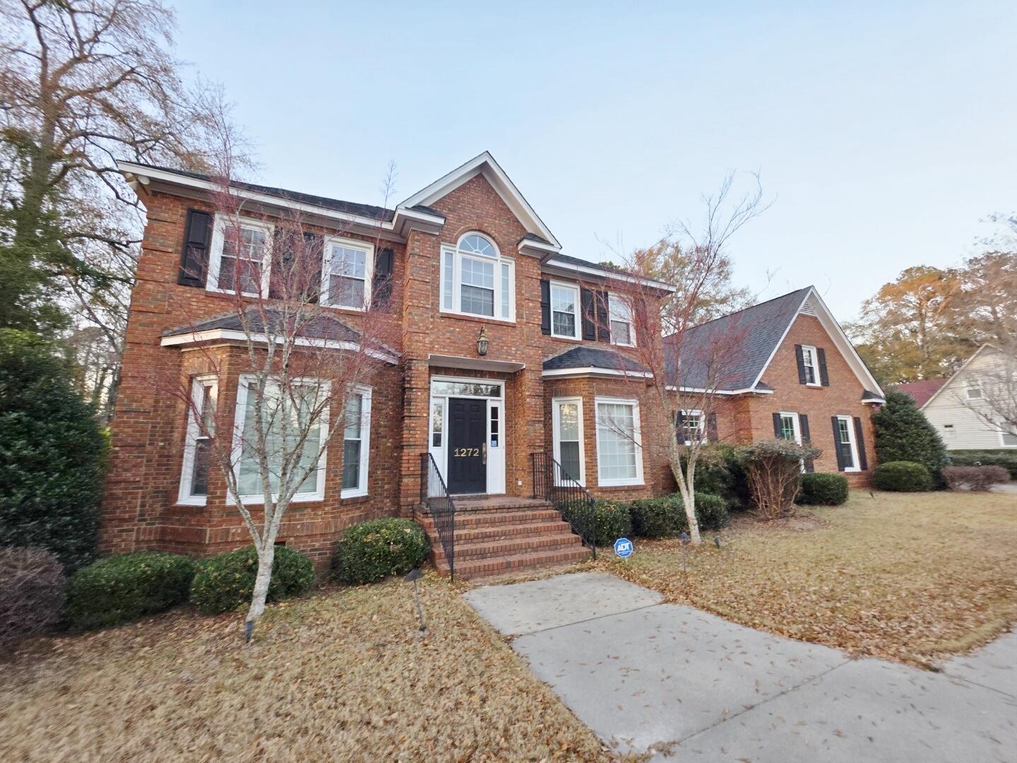1272 NW Lee Blvd Nw Boulevard