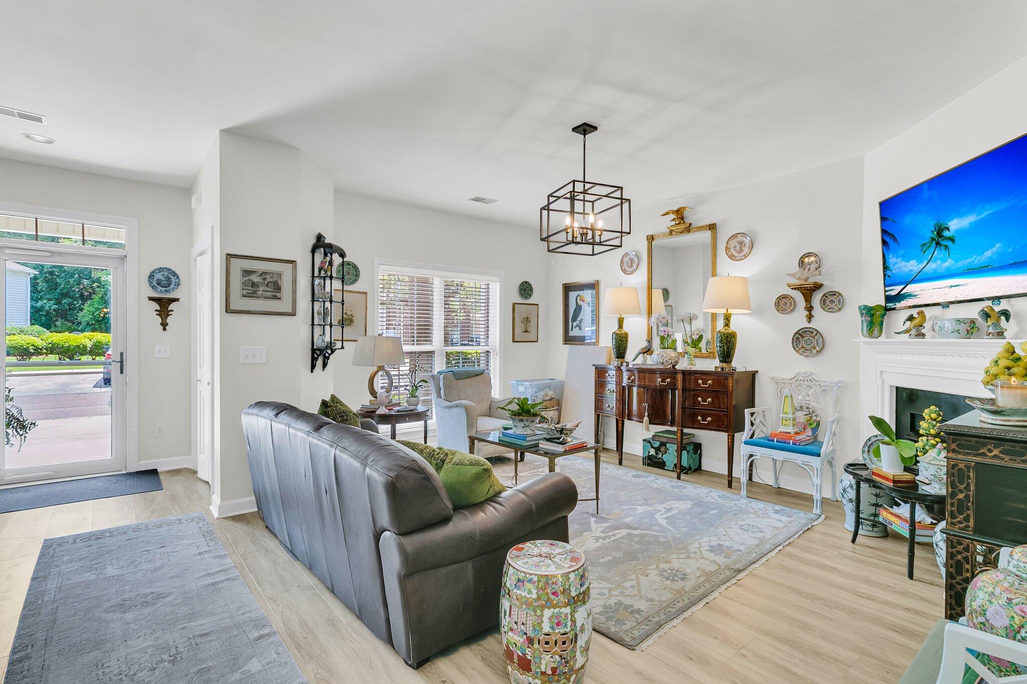 1682 Camfield Lane